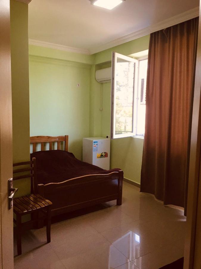 Hotel Lotus يوريكي المظهر الخارجي الصورة