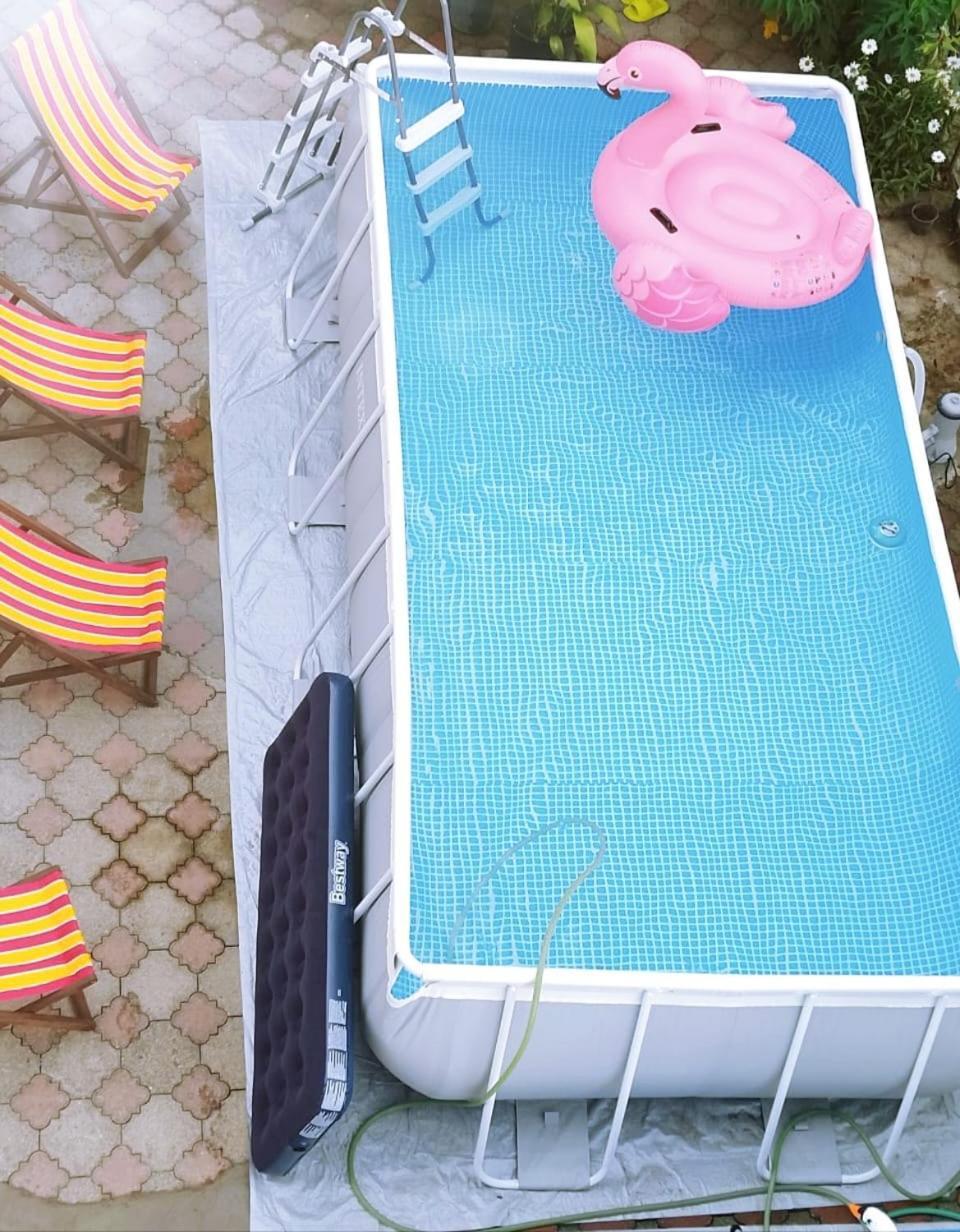 Hotel Lotus يوريكي المظهر الخارجي الصورة
